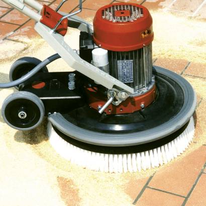 Нейлоновая щетка для чистки поверхностей