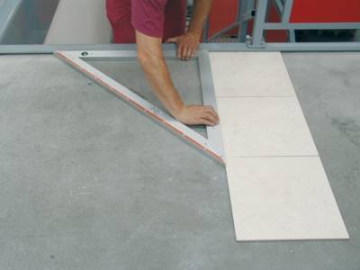 Угольник уровень