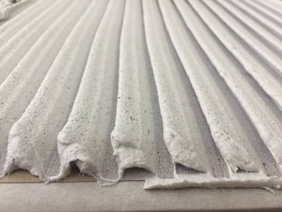 Гребенка с косым зубом 8,10 мм. Размер 36х13 см.