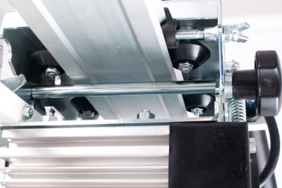 Плиткорез электрический BOLT 150. Длина реза 150 см.